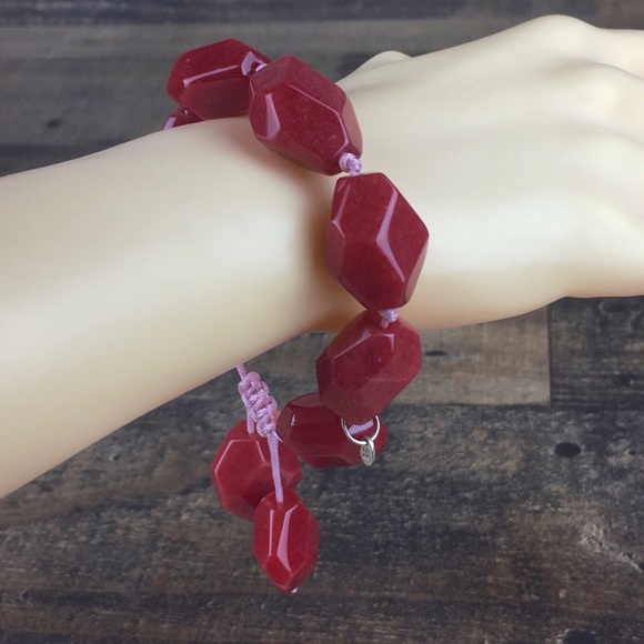 Red Agate or Onyx Stone Pink Macrame Bracelet Lola Rose QVC - Picture 3 of 10